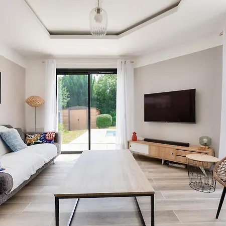 빌라 Maison De La Source - Piscine Chauffee, Proche Du Betey *