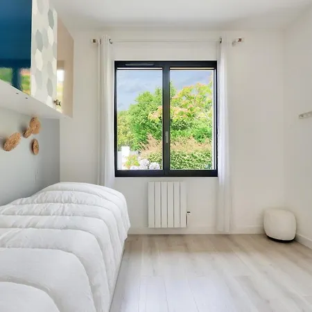 Maison De La Source - Piscine Chauffee, Proche Du Betey Vila *