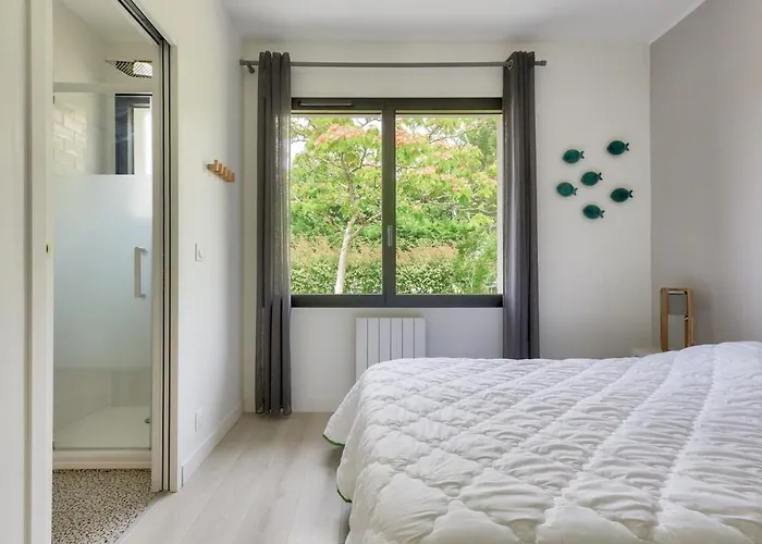 Villa Maison De La Source - Piscine Chauffée, Proche Du Betey *