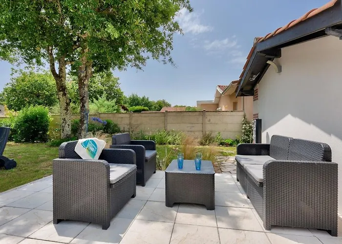 Villa Maison De La Source - Piscine Chauffée, Proche Du Betey